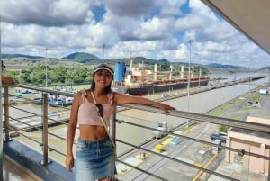 Panama Canal Miraflores Locks and Monkey Island Tour