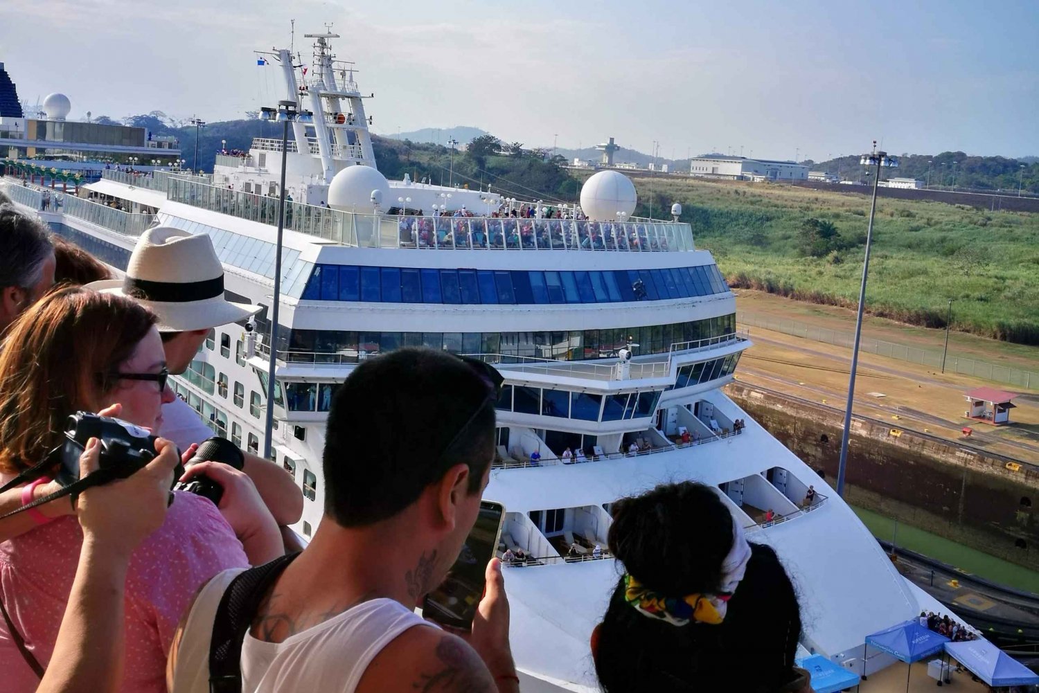 Yksityinen kierros Panaman kanavalla, vanhassakaupungissa, panoraamakuvassa ja Amador Causewayssa