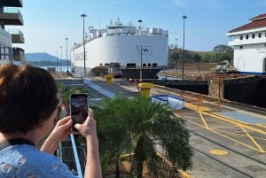 Excursão ao Canal do Panamá: Eclusas de Miraflores e a Zona do Canal