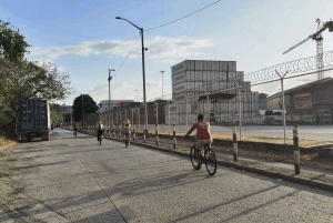 Aventura de bicicleta na Zona do Canal do Panamá