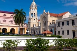 Panama City: Casco Antiguo Family-Friendly Walking Tour