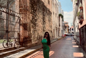 Panama City: Casco Viejo, Amador and Cinta Costera Tour