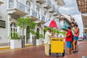 Panama City: Casco Viejo UNESCO History of Old Town Tour