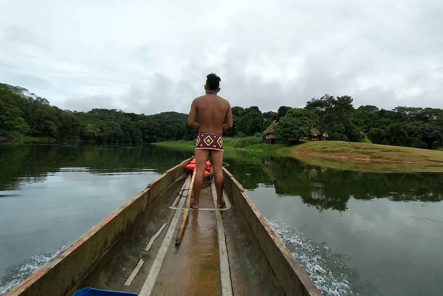 Panama City: Embera Tribe Day Trip with Rainforest Eco Tour