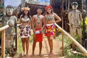 Panama Stad: Dagtrip Embera Village & Mono watervallen met lunch