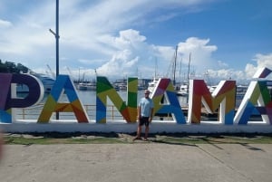 Panama City: Kanał Panamski z przewodnikiem i wycieczka po mieście z transferami