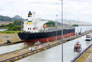 Panama City: Guided Panama Canal & City Tour with Transfers
