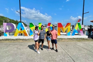 Panama City: Incredible city tour with local guide