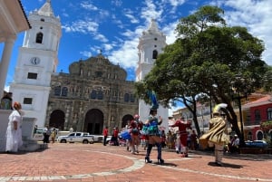 Panama City: Legends and Hidden Gems of Casco Viejo Tour