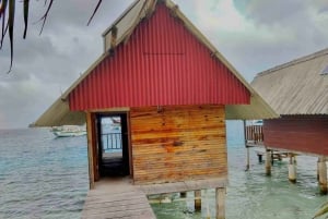 Ciudad de Panamá: Cabaña sobre el agua en San Blas + Comidas + Excursión
