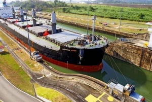 Panama City : Tour en bateau du transit partiel du canal de Panama