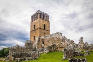 Panama City: Panamá Viejo Guided Tour with Hotel Pickup