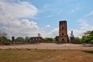 Panama City: Panamá Viejo Guided Tour with Hotel Pickup