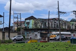 Panama City: Personalized Tour with Local Guide