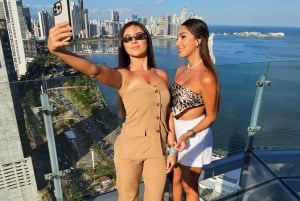 Panama stad: Biljett till observationsdäck i Poin Glass med VR-tur