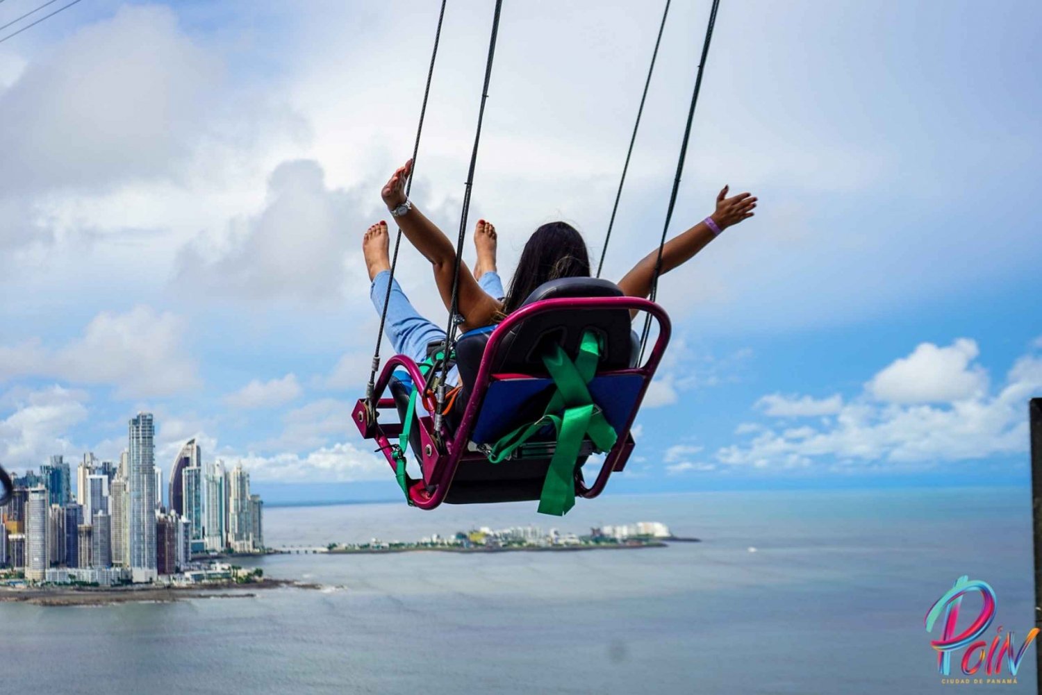 Panama City: POIN Swing Experience