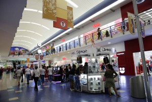 Panama City: Shopping at Albrook Mall & Round-Trip Transfer