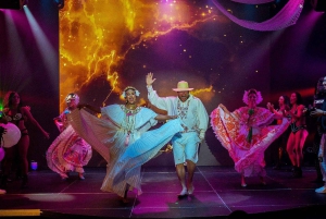Panama City: Show at Emotions Dinner $50 Credit Included