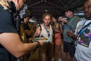 Tour gastronomico dello street food a Panama con oltre 20 assaggi