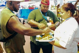 Tour gastronomico dello street food a Panama con oltre 20 assaggi
