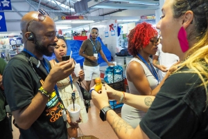 Tour gastronomico dello street food a Panama con oltre 20 assaggi