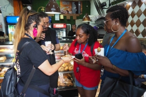 Tour gastronomico dello street food a Panama con oltre 20 assaggi