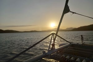 Cidade do Panamá: Passeio de Catamarã pela Baía do Panamá ao pôr do sol com bar aberto