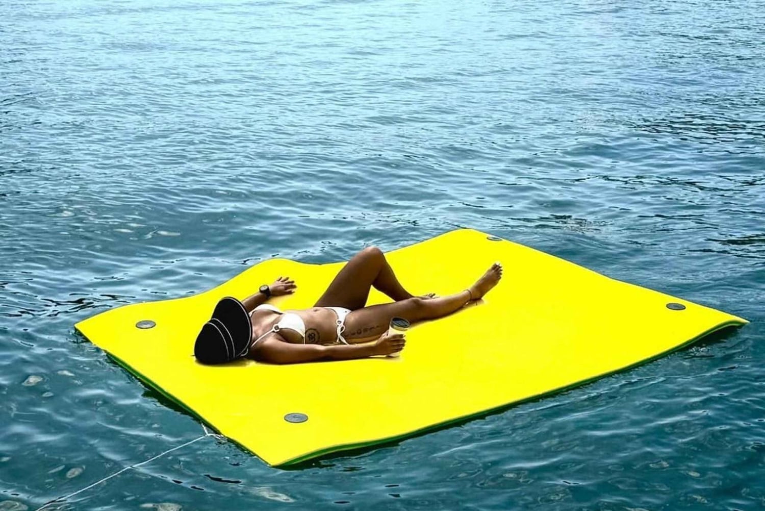 Panama City: Taboga Island Catamaran Cruise with Lunch