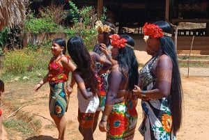 Panama: Wycieczka po wiosce Embera i wodospad z lunchem