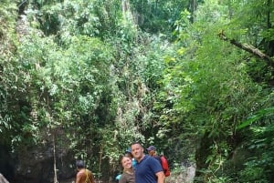 Panama: Wycieczka po wiosce Embera i wodospad z lunchem