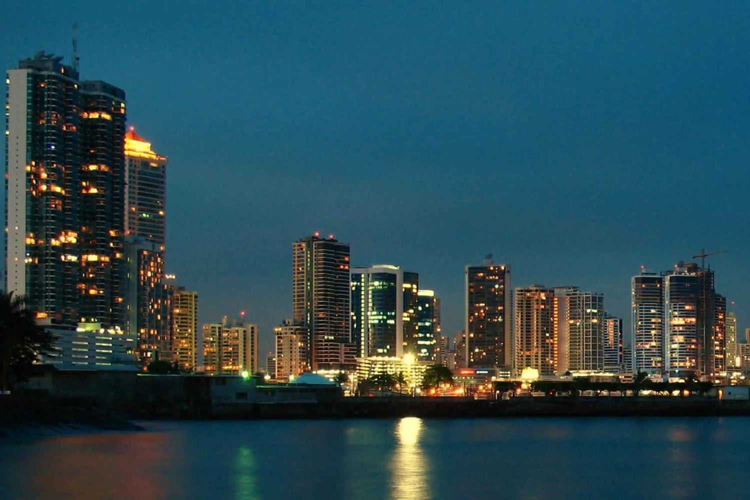Panamá Iluminada: Tour noturno entre a história e o mar