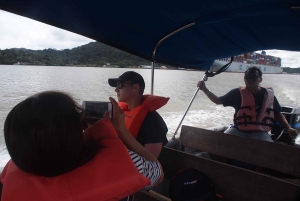Panama: Monkey Island Gatun Lake Boat ride