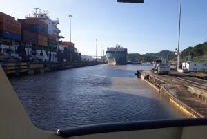 Panama: Panama Canal Tour through Two Locks with Lunch