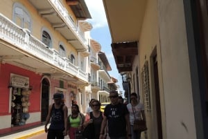 Panama: Tur til Panama by + Panamakanalen (Miraflores-slusene)