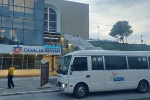 Panama: Tur til Panama by + Panamakanalen (Miraflores-slusene)