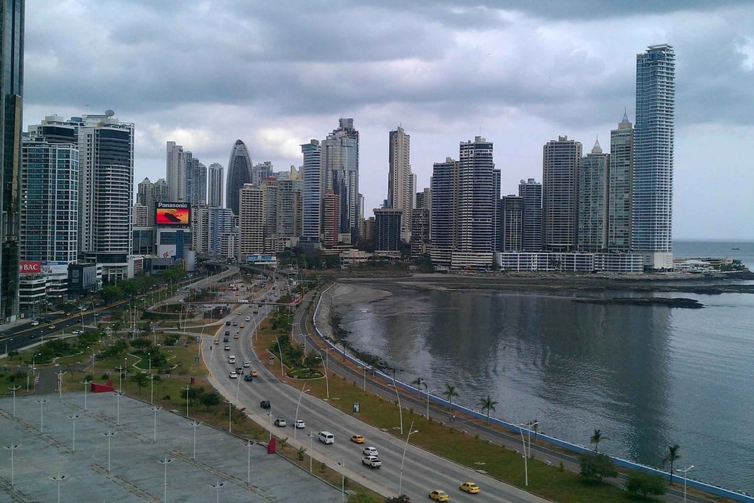 Panama: Stopover City Tour, Canal visit with a Local Guide