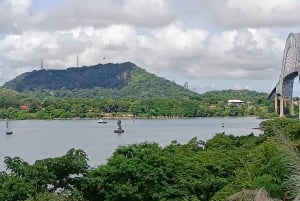 Panama: Stopover City Tour, Canal visit with a Local Guide