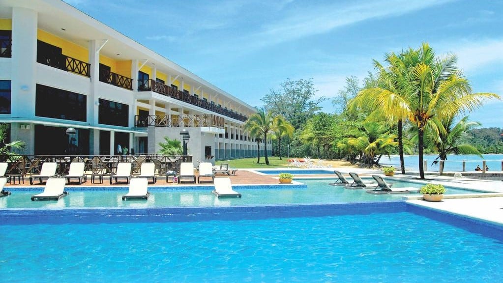 Playa Tortuga Hotel  & Beach Resort
