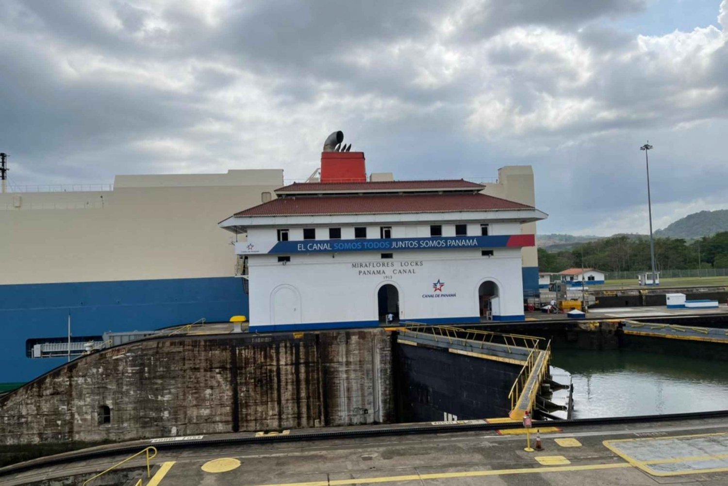 Private or Small Group Tour of the City and Panama Canal