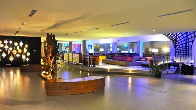 Riande Aeropuerto Hotel and Resort