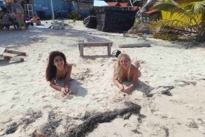 San Blas Island Hopping Day Tour + Lunch + Drink