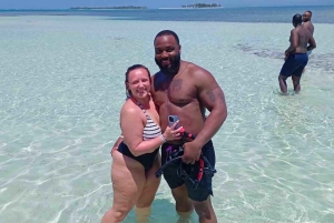 San Blas Island Hopping Day Tour + Lunch + Drink