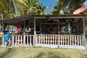 San Blas Islands: 1 Night Group Cabin Pelicano Island Trip