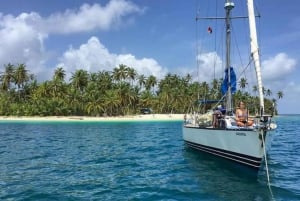 San Blas Inseln: Tagestour auf dem Segelboot mit Mittagessen und Getränken