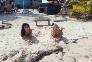 San Blas Islands Day Trip – 3 Islands, Snorkel & Lunch