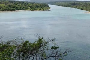 San Lorenzo Fort plus Old and New Panama Canal locks Tour