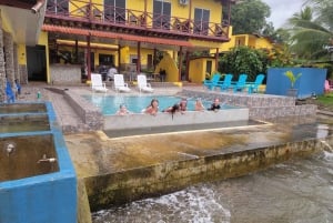 Aventuras de mergulho com snorkel e caiaque na praia de Portobelo