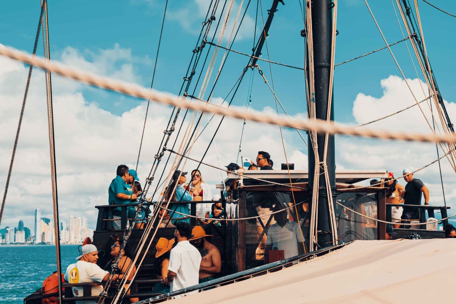 Taboga Island: All Inclusive Daytrip on board a Pirate Ship