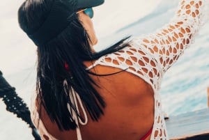 Taboga Island: All Inclusive Daytrip on board a Pirate Ship