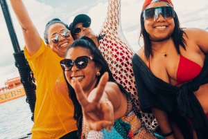 Taboga Island: All Inclusive Daytrip on board a Pirate Ship